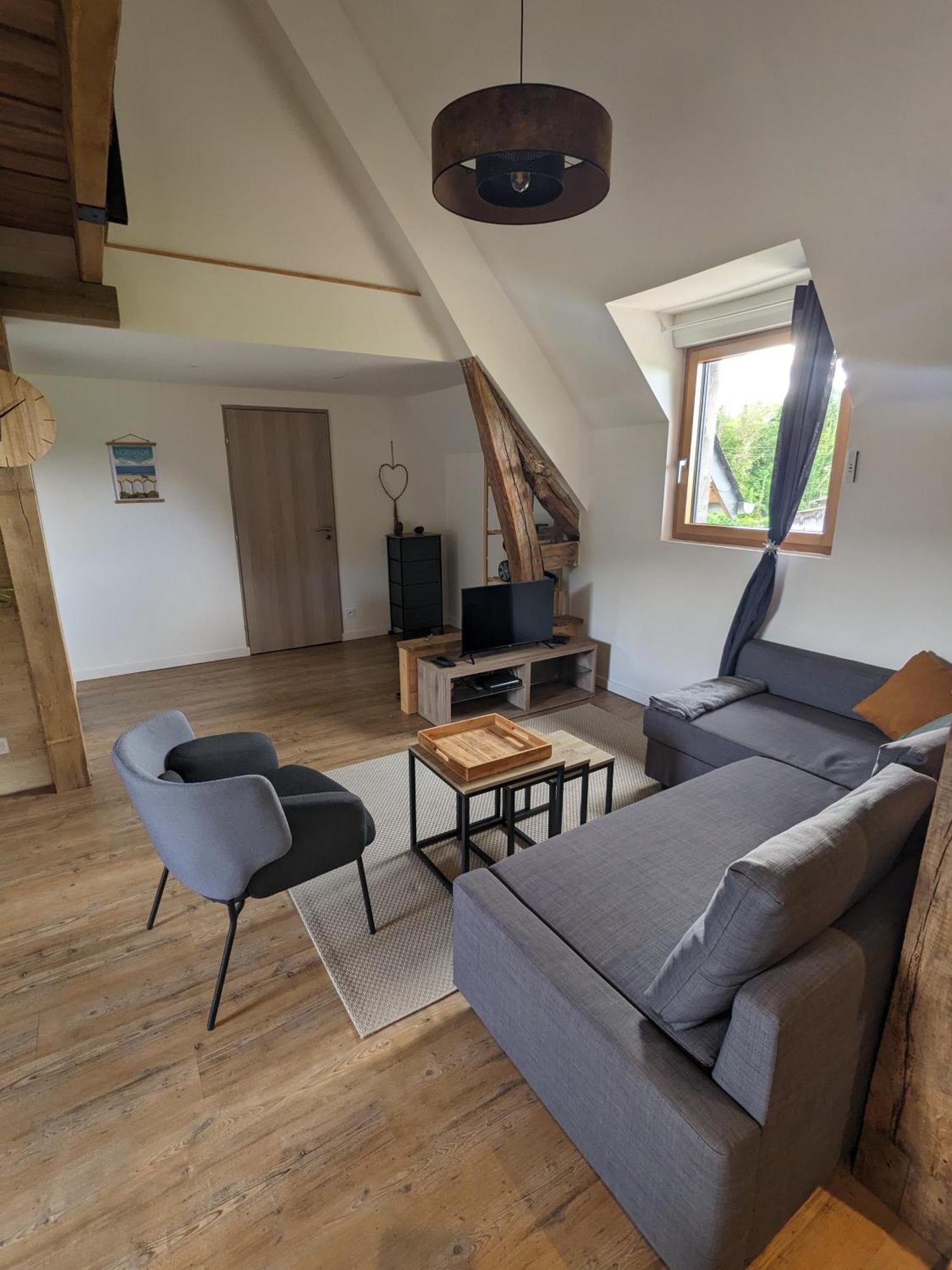 Barneville-la-Bertrand Appartement Au Calme Entre Terre Et Mer. Proche Honfleur מראה חיצוני תמונה